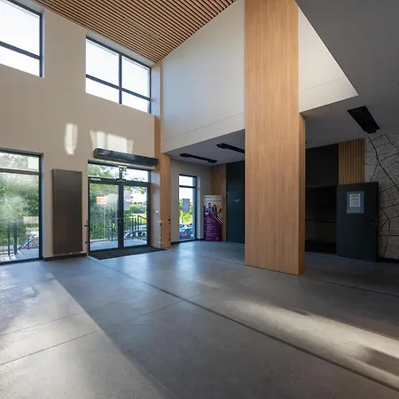 Wiktoryn - Balcony, Gym & Sauna - By Rentujemy Apartment