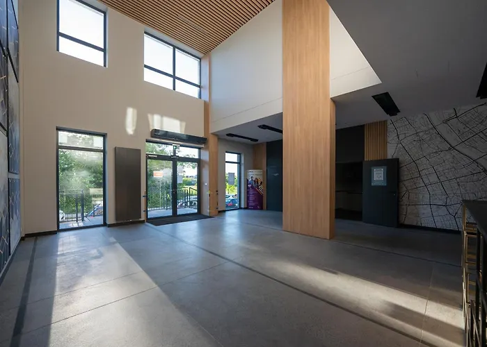 Wiktoryn - Balcony, Gym & Sauna - By Rentujemy Apartamento