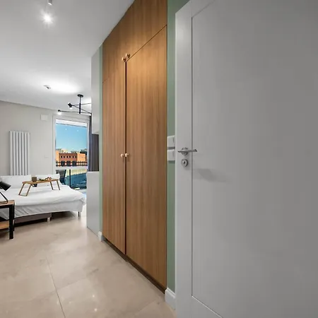 Wiktoryn - Balcony, Gym & Sauna - By Rentujemy Appartement